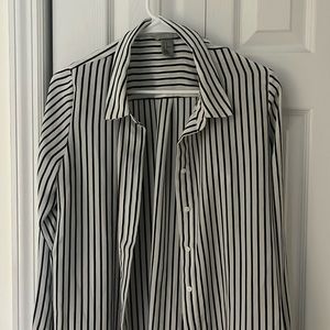 Black and white stripped button up